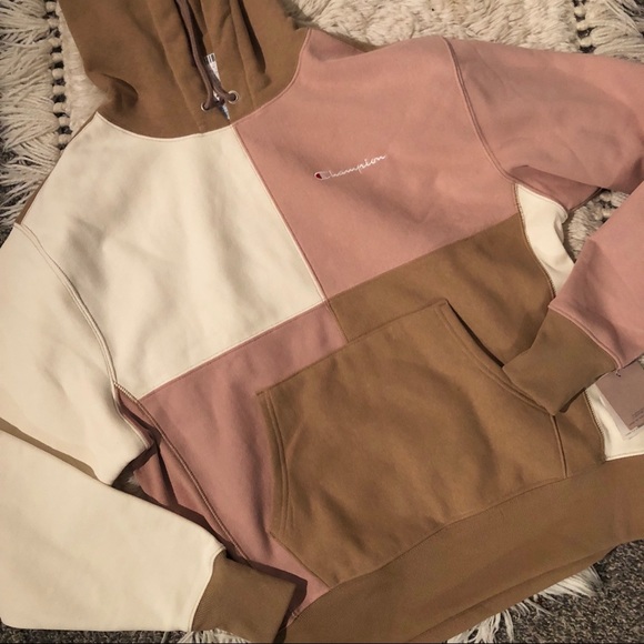 Urban Outfitters Other - NWT! Champion UO colorblock hoodie